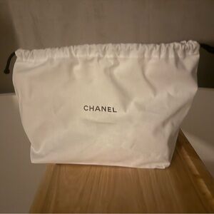 CHANEL White Pouch